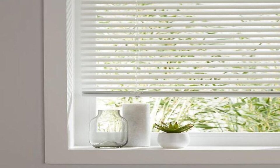 Why are Venetian Blinds the Best Window Treatment for Your Home